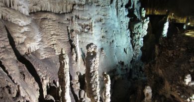 Экскурсии в Новоафонскую пещеру из Лазаревского 2024