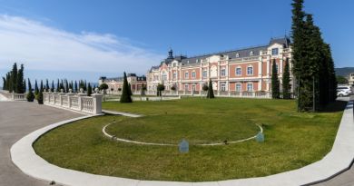 Панорамный вид: Винодельня Шато де Талю